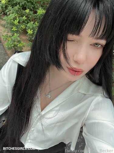 57731469284608455216094394669180788221 thumbnail