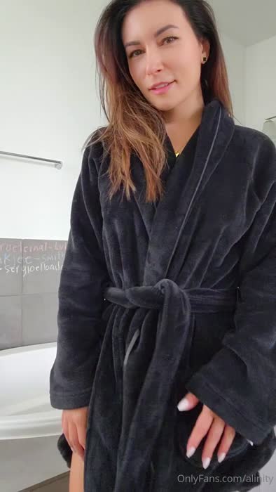 6c0081984396c2f31f3ab7591569220add26abffa223ea4db2ec26a129e2b1db thumbnail