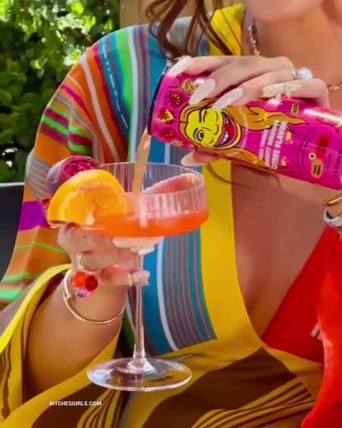 b9a4d7a4d73b5d0fe7d20ed5f5a89b3527ac34752cf68b78a2219a0bba4d6d13 thumbnail