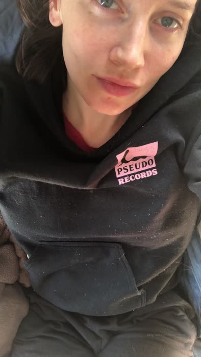 d958e509febff7c712dbc3a155212bb8ac803b20fd67af9008a40337a07926e3 thumbnail