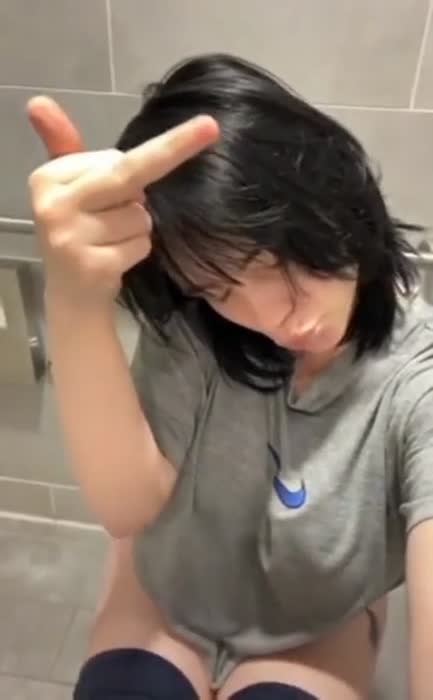 ea0566025e3276d0b4c0e812444f0af1b95a0e264c757a1139f53d66abb89b6d thumbnail