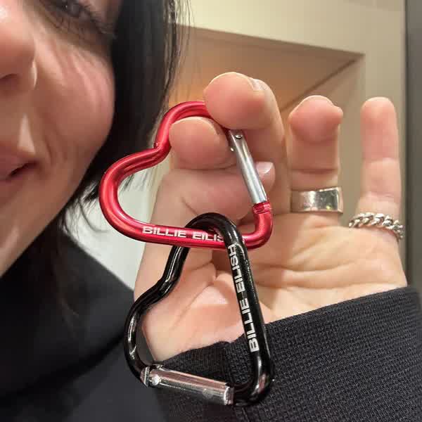 ceeea25c293cdd2ca1893b5298a4d2afdb89232bdf5b52210822694b2ee69494 thumbnail