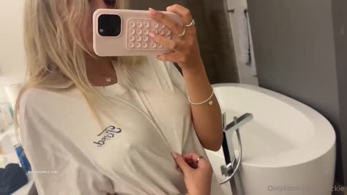 f47bc5cb9564f96a96ab3b8c6e4348872e1e3e728c0fb2201c0fca7d26777f18 thumbnail