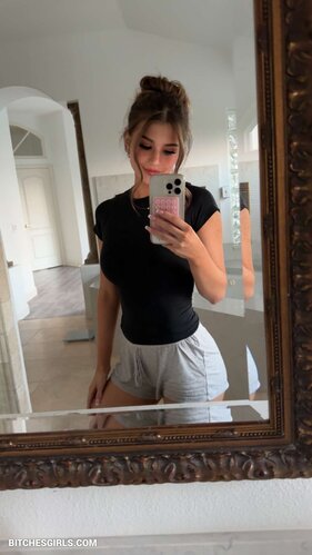 248670427335677574998810700883478287258 thumbnail