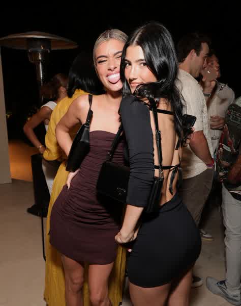 0ea970c8b9d75365a4856ba4bc55fb75e776ecdab6badd016dae4bfdc635cd55 thumbnail