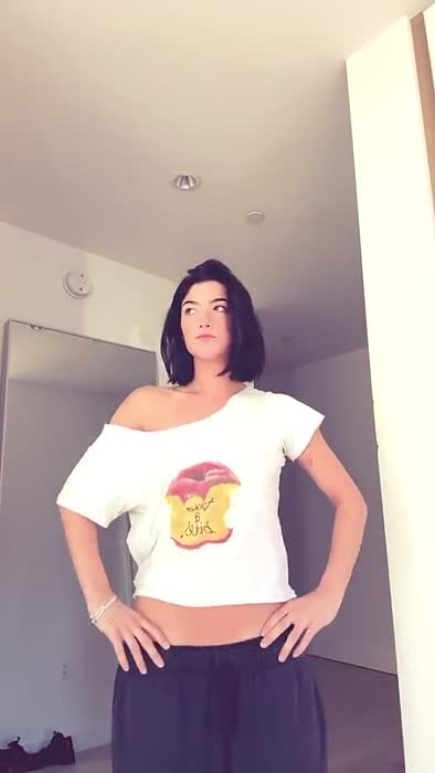 2145b043dfb5c3c085228822fe17338cea8c86526efffde8dfa8d71307d741ec thumbnail