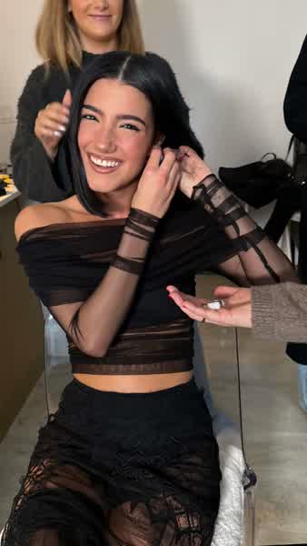 ff290e1eb8994ab9f50028ef3de8a0cb247956e1c1a0571600502f1c1851026f thumbnail