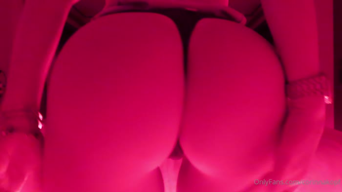 bb3fb62c64abc36c583ac095eaf2dad3da664b97b13cdef0d41bc8efea567921 thumbnail