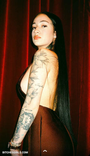 107521875430671711353282381851642880184 thumbnail