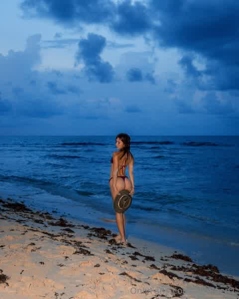 56799289aef99c48443f7bb9b23a9b23a97452a90f01aec287c7299840420375 thumbnail