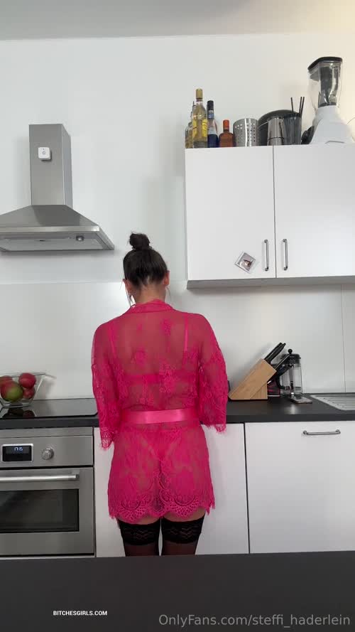 dba28c4384541533d69190384faff02d74deb13758c388616318b79d9d06ca52 thumbnail