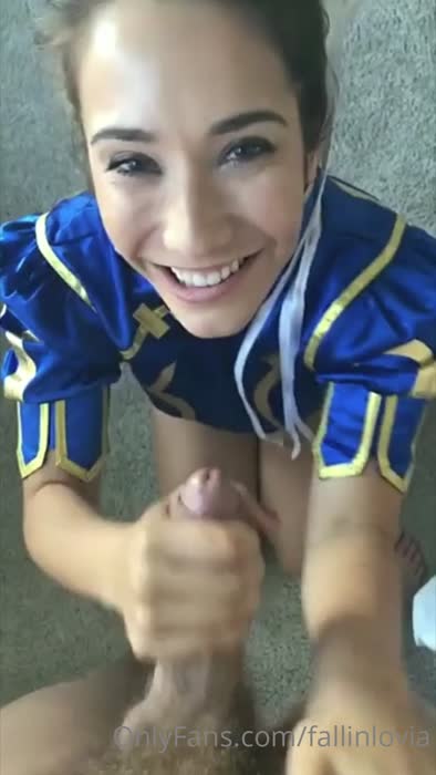 8ee83cbaf946c2e28f6bbf5cc87cc7502705d29aee81d6d052f544d697e45189 thumbnail