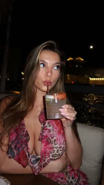 7a9bf20dd87bf6639f294313fea999143209a9eefd4ec0f10a53051527fb4b0d thumbnail