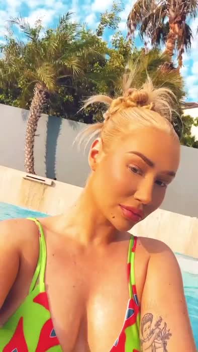 bf47ac347ff2a0c3f72d28f158e4cb475d82cfdc1ddf9942ec6ab2345cb05487 thumbnail