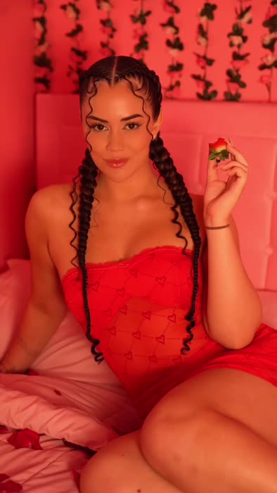 ccfcb7c05c810935a9ab9eb70f843cf9e9ec996e38ff5614f8f50b6af9f5f55c thumbnail