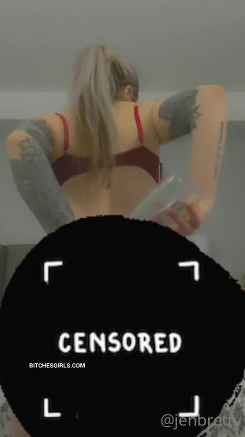 5f52361bb0dc3c10f6937424717c93ca7ffc054ee4d6671bd770d4da33f03657 thumbnail