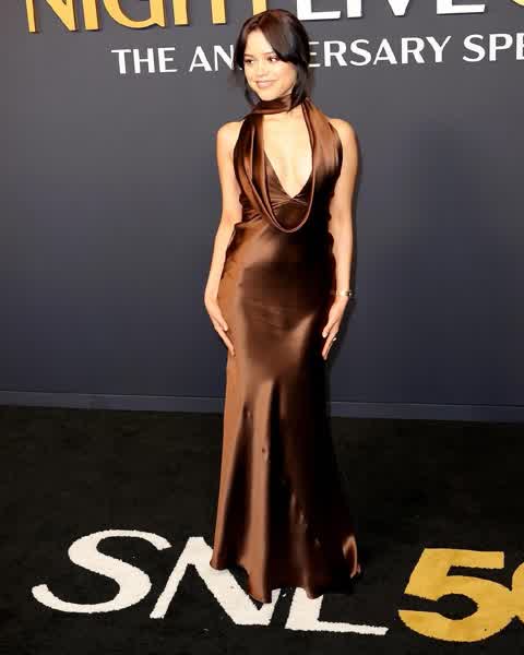 10f26e0d7c16d45d80cf0f58b6237f9c8d4d74b980054fe0736ef38eeaabb425 thumbnail