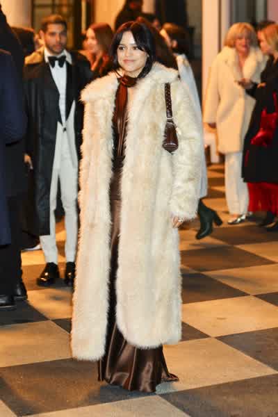 763ffdc626e3be244a486fd75758398908520965417c02aafa8f0064291a2656 thumbnail