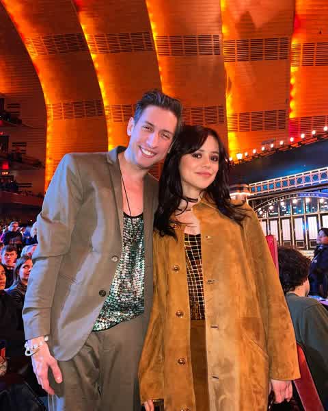 c2a97aac3af0f2a51f8692bd9b2f770a445be9ac87ea74aead5c8b5bee8d1d9f thumbnail