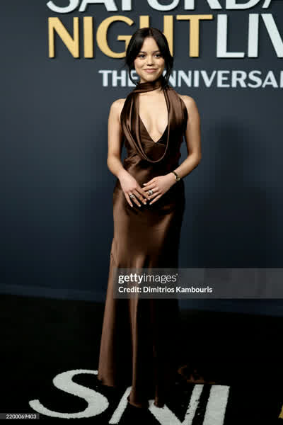 ceb9fa5e26c93e29f9398aaca846160d04d980f3b620aa8673960269db4aba9a thumbnail