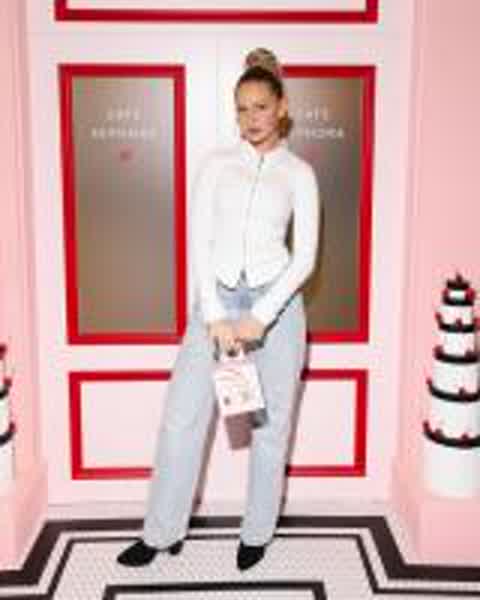 48af872cc15d358c549b5fe5d6dc0111c2ce1a3c43769c8c97786f65761d83ac thumbnail