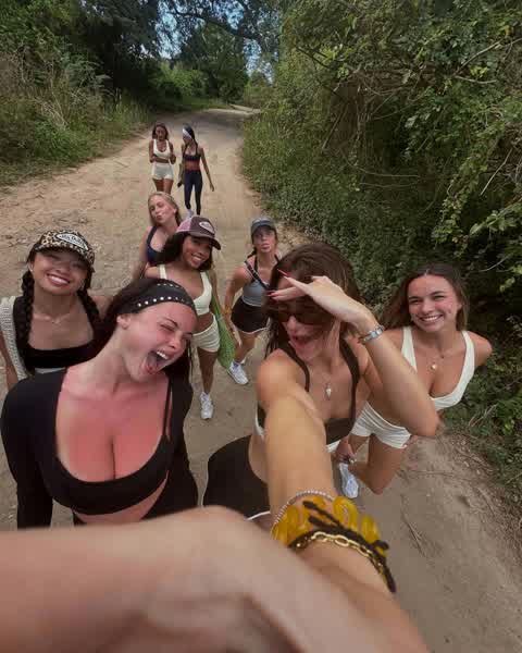 c1a257f7e28e6f31107fde3118520572472ca3b4e0fd60b01257457d8bb1f617 thumbnail