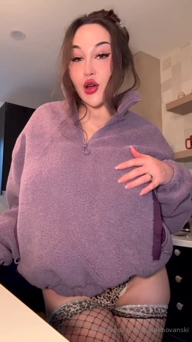 b9aabc3e644699282969fa2f4967cd0bbddbcf97968e7b4372815c78d09fb2ac thumbnail