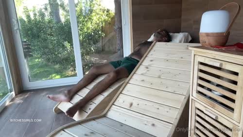 3d7cbd1b1808f3158705204a391d856ed26c6f35e57a4a56f8032b33e9f5653d thumbnail