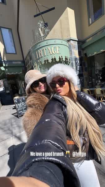 82d2e21a0eb8ac2f8a0ef89bca0f6f1a507ae28e61752bd20861aef0d8ffc26d thumbnail