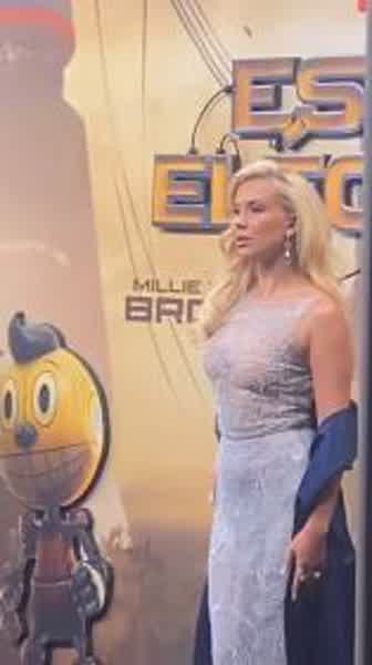 3102d7e2ffd345faaece379085e00fff585e86a3a41fb15c5142c66ac225a20a thumbnail