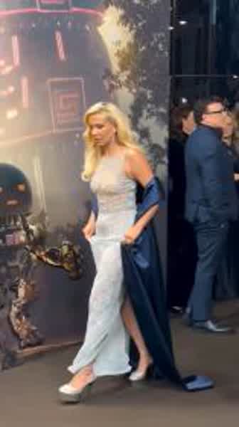 5727690fdf3a64e192af1daabfb0a7c3183d9d4675de5c43cd7364493eeb8d64 thumbnail