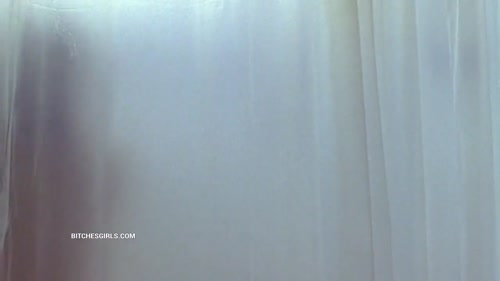 09297b405b2683647022160de60d9d49070fd64d74ee4eb159b1bfa0bc58d8c5 thumbnail