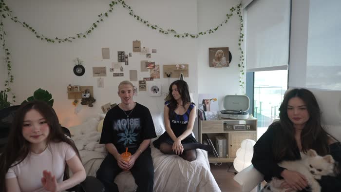 61a0825af32c91fb30555ea2c00ef7f9d0a8d3959b858a15df4559736a2d4d74 thumbnail