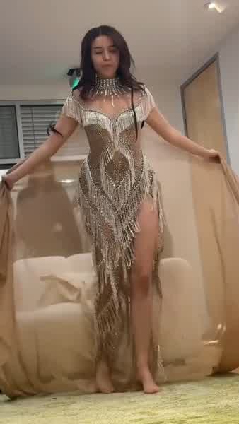 4f40d439d64038ad26158eef41cba3481259b8028bc011dfc5d9ee69f7f5ea5c thumbnail