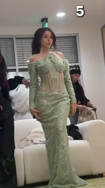 8344224a09772233154d6d675bd24992b7263e0178fecba42425eb5a55f6c37e thumbnail