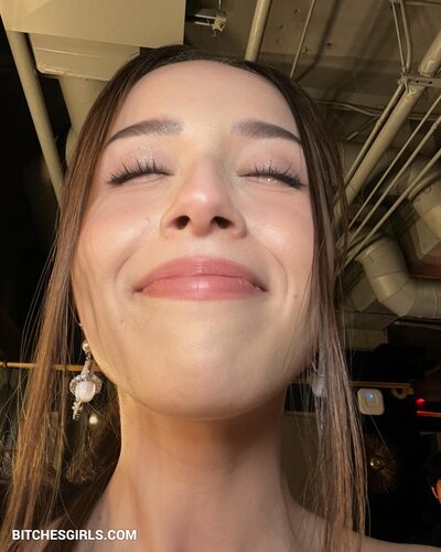 170995578739360536256848447788259295294 thumbnail