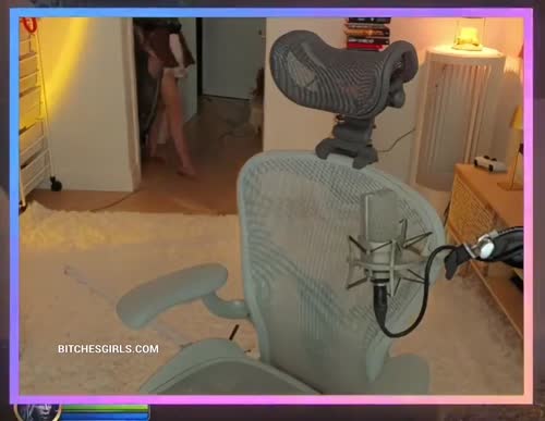 30b8b75485f97c5c22ee4ab65f38f71ba67fc9c3a858e9ad801a0606ba66405d thumbnail