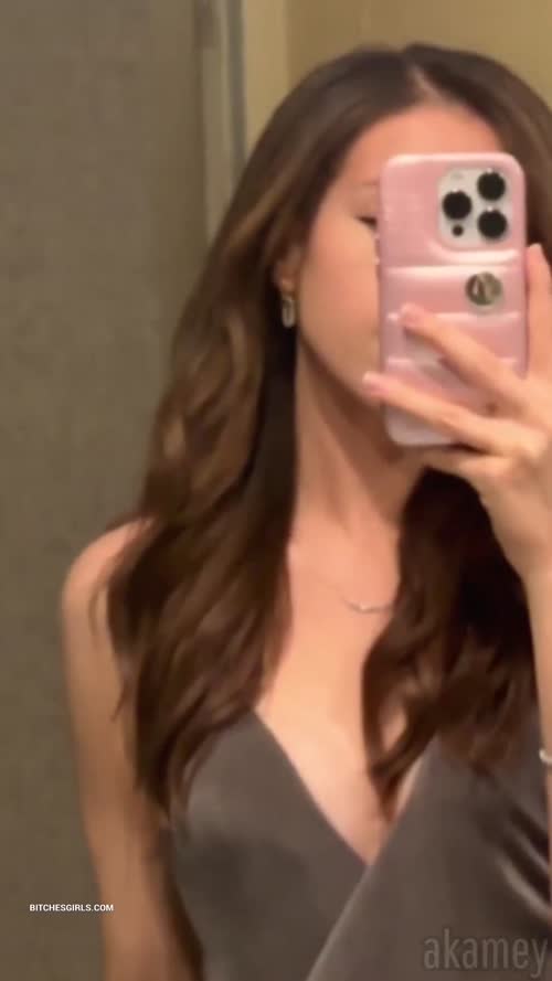 8cfa91b375a1d448899799f44e429ae90df8e99679a45aa2c23b332e4a6e29fd thumbnail