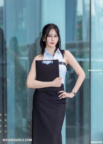 290773815360626476013361997227903841456 thumbnail