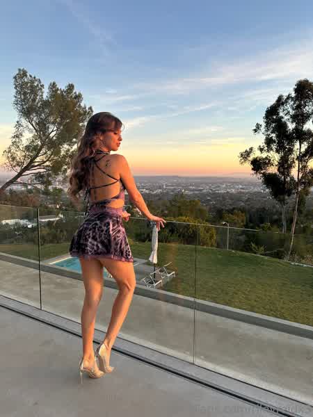 d10b8dc1dfe0ac2a0d6708fd44f4395a37f144bad5a042b535307e24fa0eee49 thumbnail