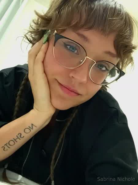 04e59f0861cc4cfcf3bca55e538ad99e3da8e7d6303611aad16aa9c6cd65d46e thumbnail