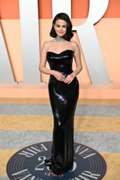 1a9f12fa503b62b2e11055ad887baed4d269f52cba365f7910d6aed6578ce66f thumbnail