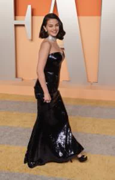 69a586a0e18d6dd0ae7f1a1361462cd526147b42ef02f9fcad289a545e9d238d thumbnail