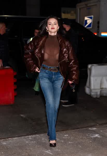 6a7fc218ae6bada5286995e656d58abb67b427481b06df0e83b5900ffc6f0f90 thumbnail