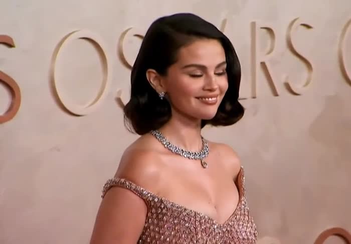 ac0bc4d8524ed73ae52aa10be10839f1d133a095cabfccd7b34ff57f233bee34 thumbnail