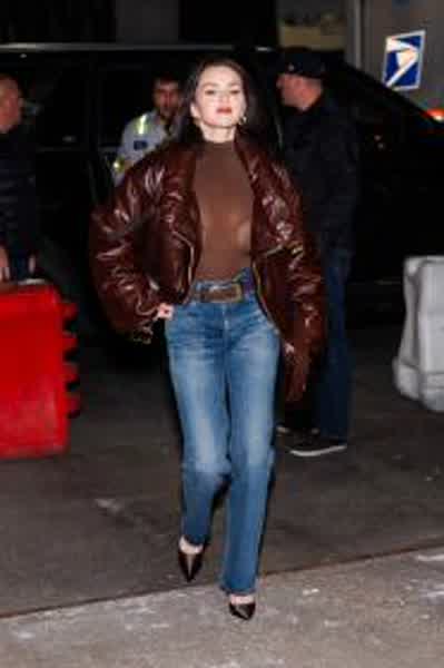 f7679ed5d436c8c62d7186f3240b85b55e7257dd26b55b1fc51c5aae8b9d670a thumbnail