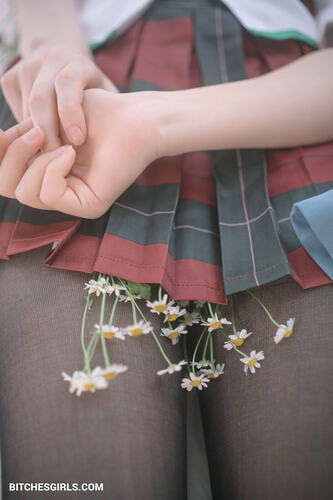 245817146297683163008453313145631631738 thumbnail