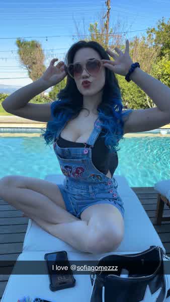 70d13599986c6a35896e8644fb12b0229a8936d8de3d537901dd56189f0053e3 thumbnail