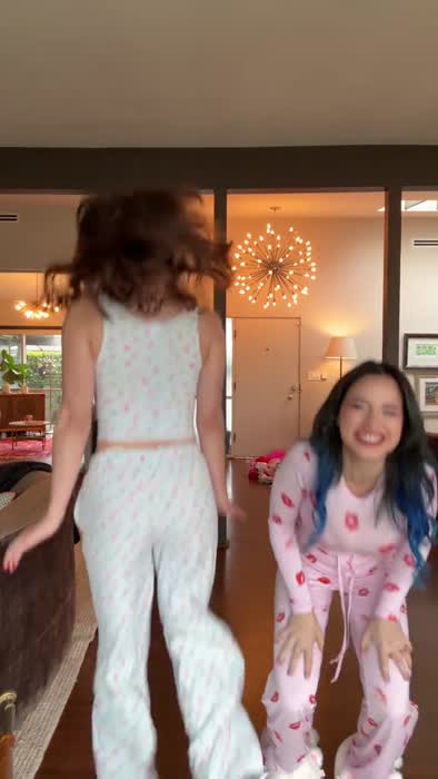 cf9b99e35f29425bc30b8a79f055dfd9bb54c04493680ba045c3437ee4110294 thumbnail