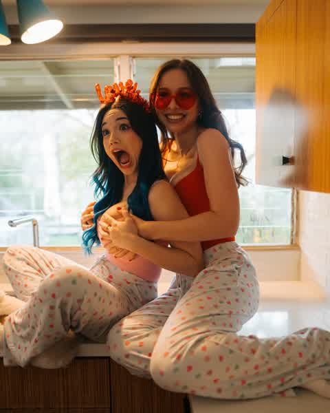 d4bb07a1be19a6ecc11168ea4ed1e16112bd5dbb21172bb30b4133874279b562 thumbnail